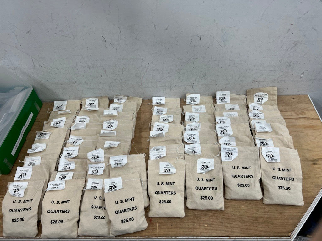 100 BU Quarters Canvas Grab Bag Deal - CoinsTV