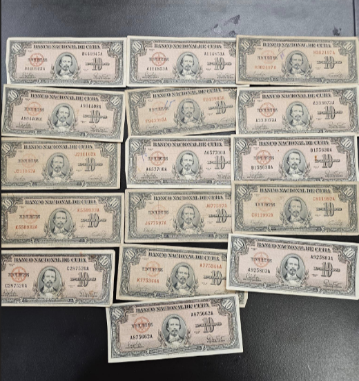 Obsolete Cuban Peso Currency Notes - CoinsTV